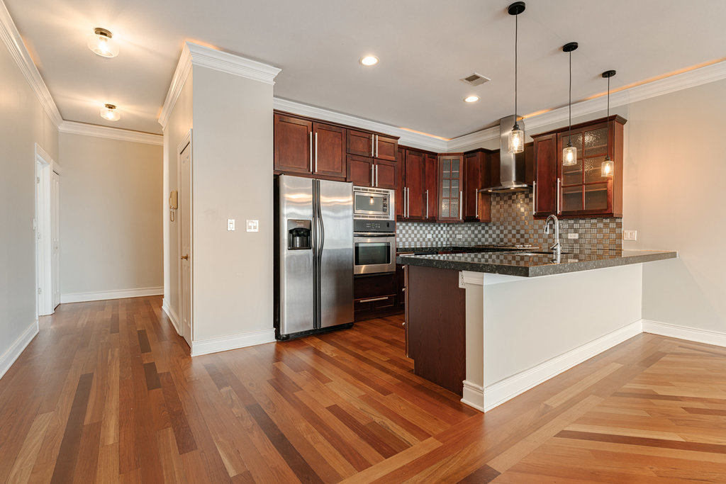 4231 N Kedzie Avenue #4C, Chicago, IL 60618