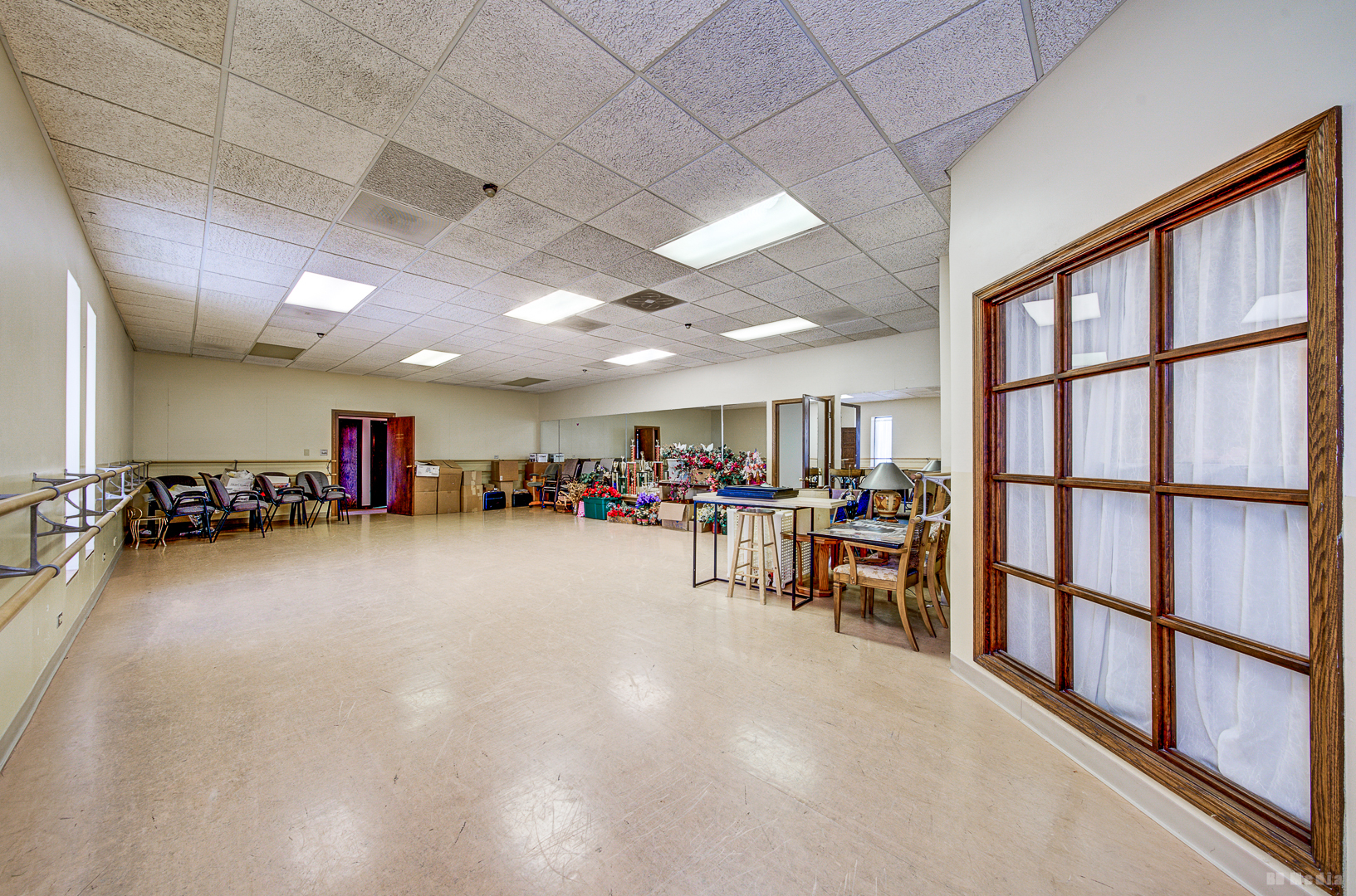 1933 Ridge Road, Homewood, IL 60430