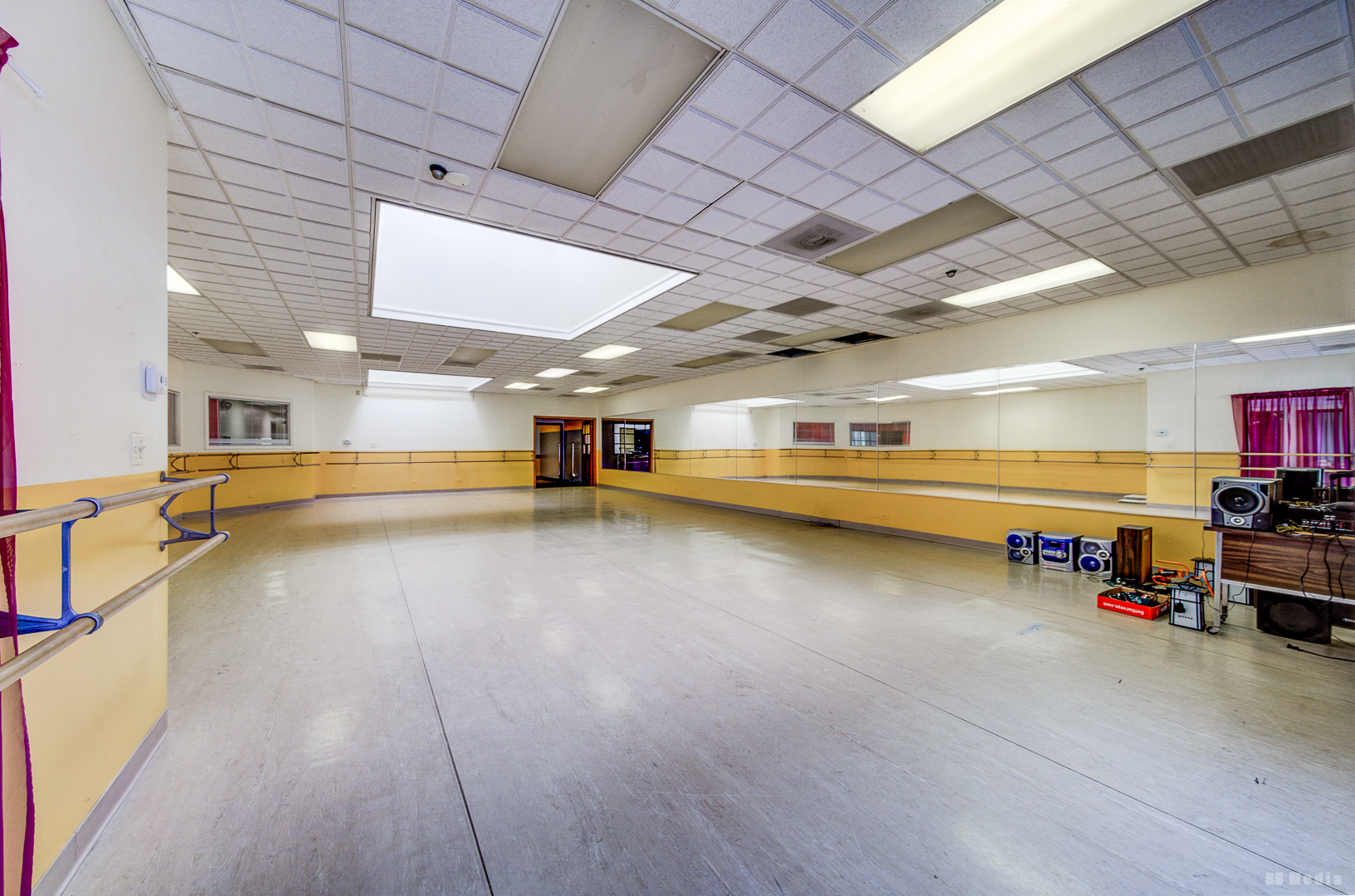 1933 Ridge Road, Homewood, IL 60430