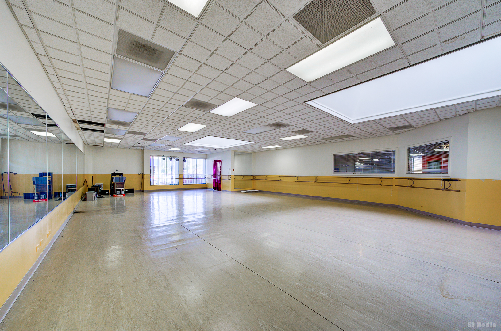 1933 Ridge Road, Homewood, IL 60430