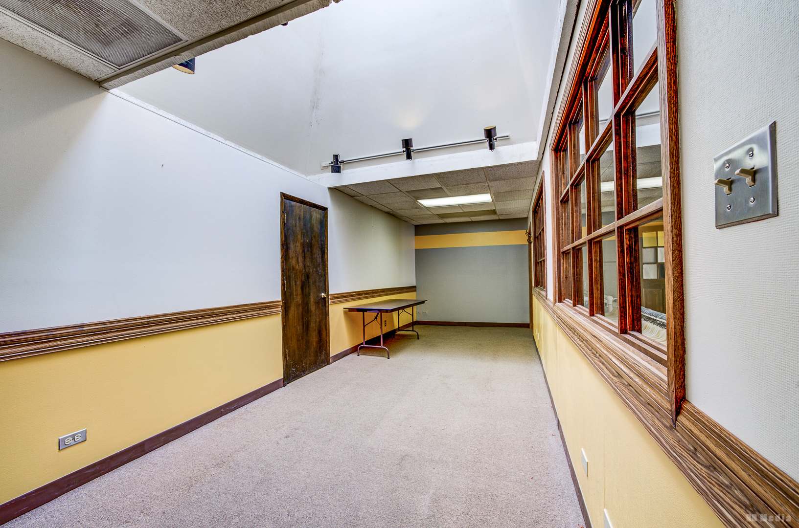 1933 Ridge Road, Homewood, IL 60430