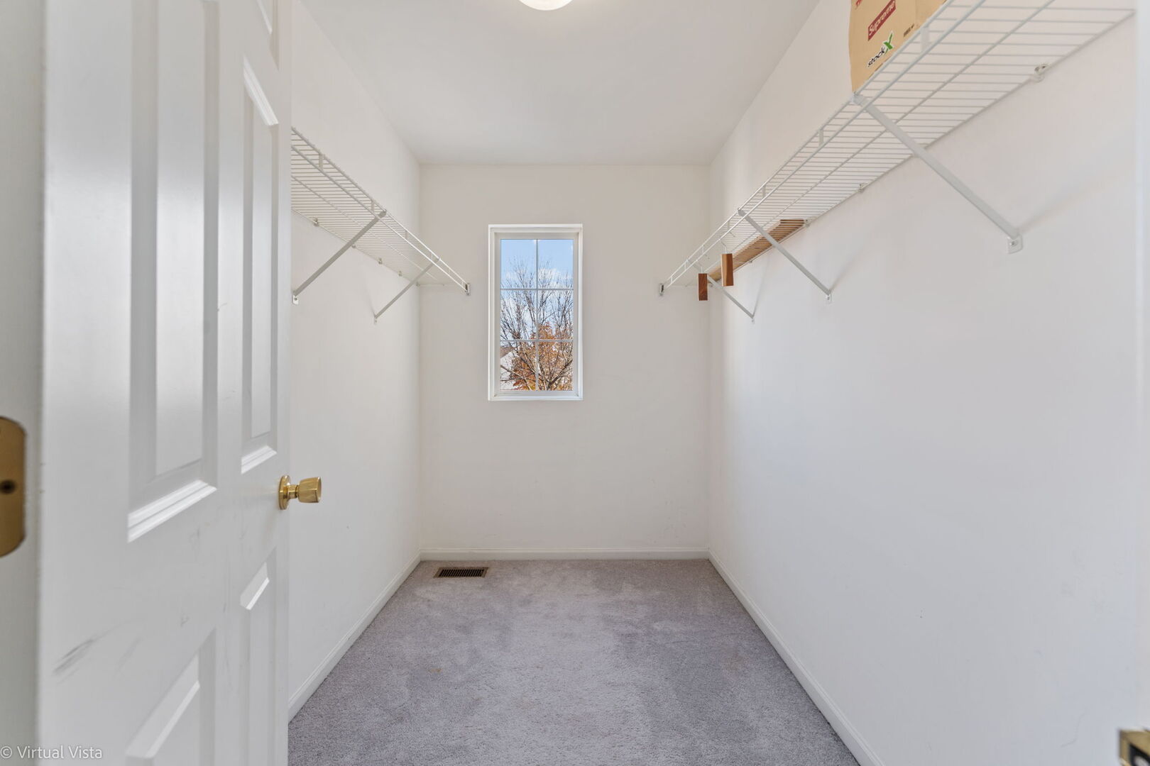 1551 Glacier Trail, Carpentersville, IL 60110