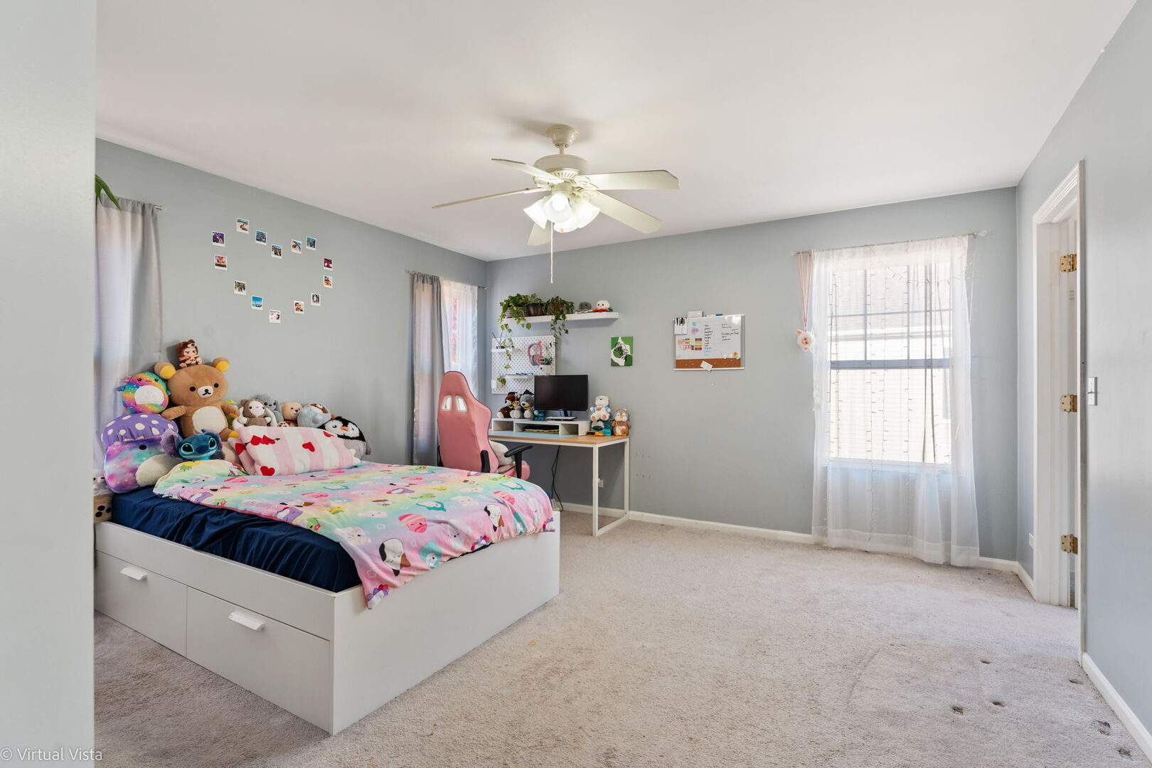 1551 Glacier Trail, Carpentersville, IL 60110