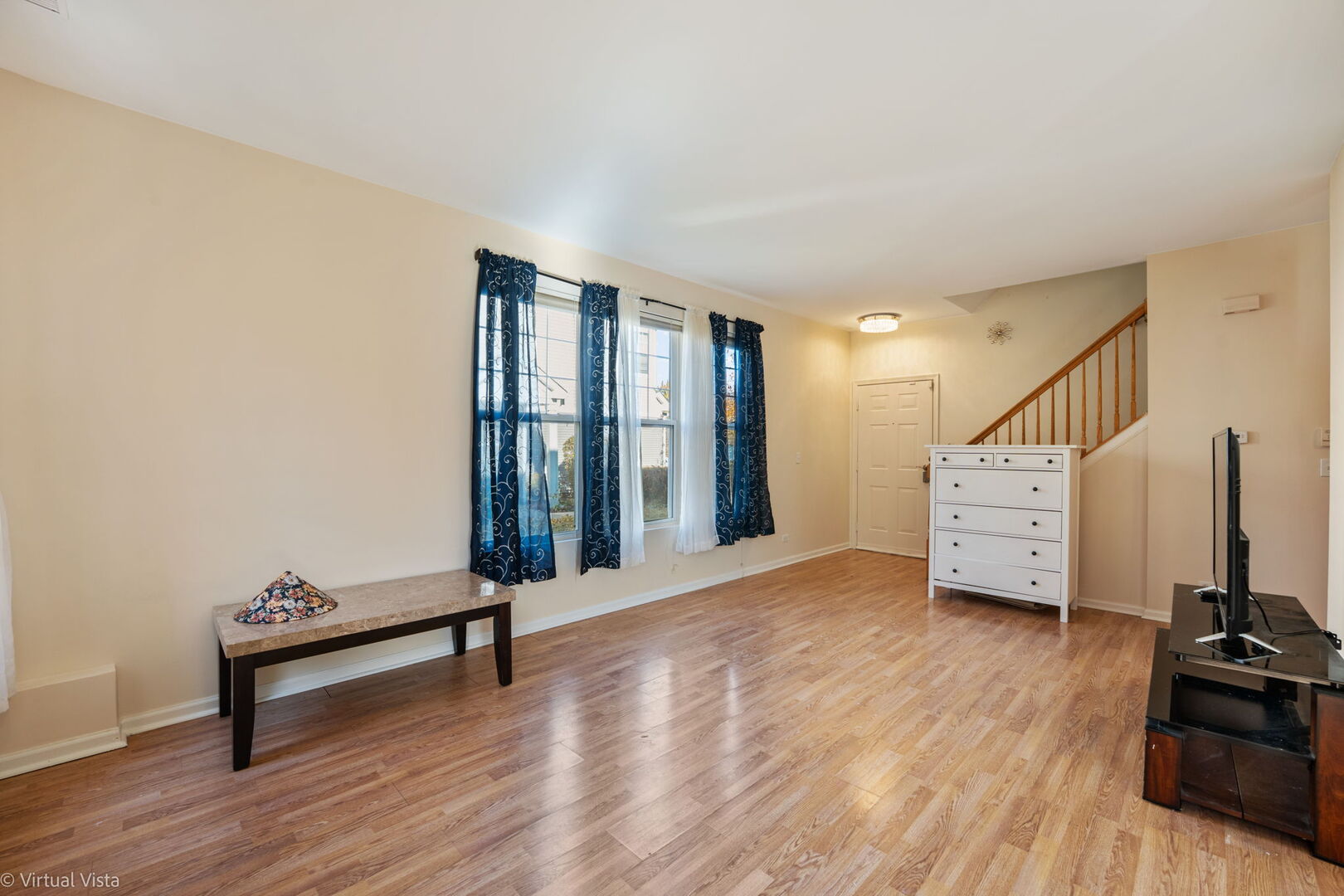 1551 Glacier Trail, Carpentersville, IL 60110