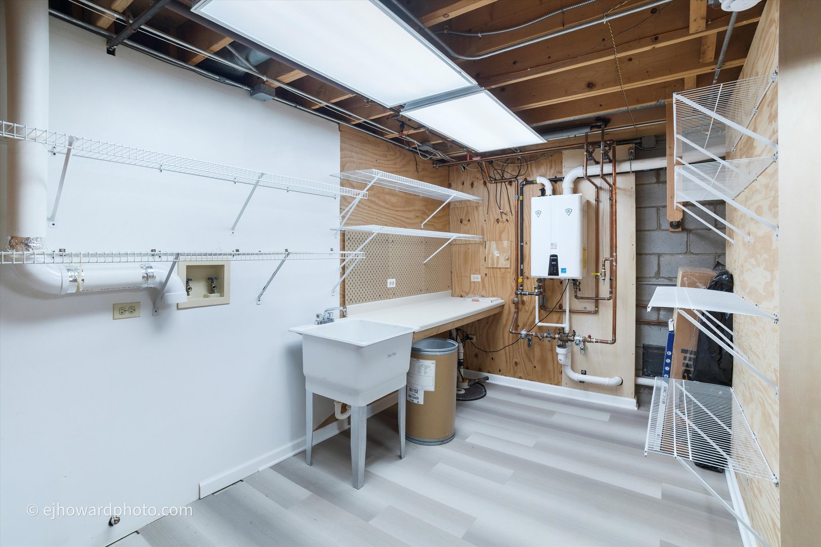 6142 Ivy Drive, Lisle, IL 60532