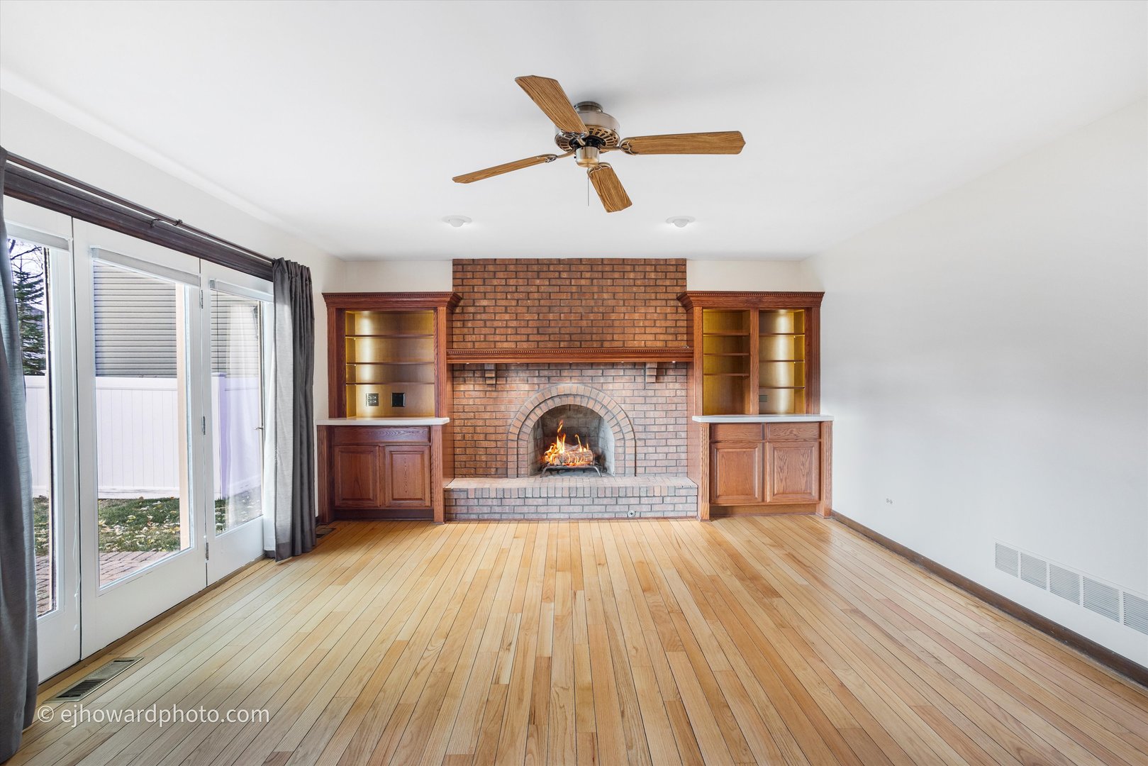 6142 Ivy Drive, Lisle, IL 60532