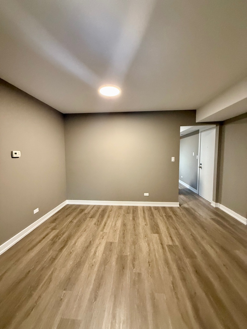 1322 E Ports O Call Drive #1W, Palatine, IL 60074