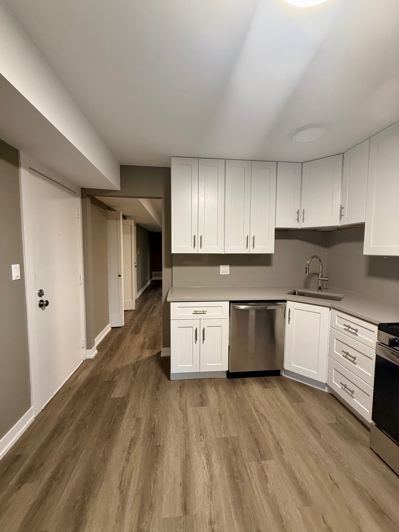 1322 E Ports O Call Drive #1W, Palatine, IL 60074