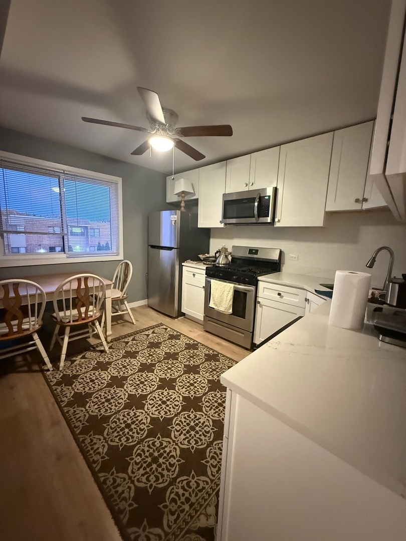 1498 E Ports O' Call Drive #2S, Palatine, IL 60067