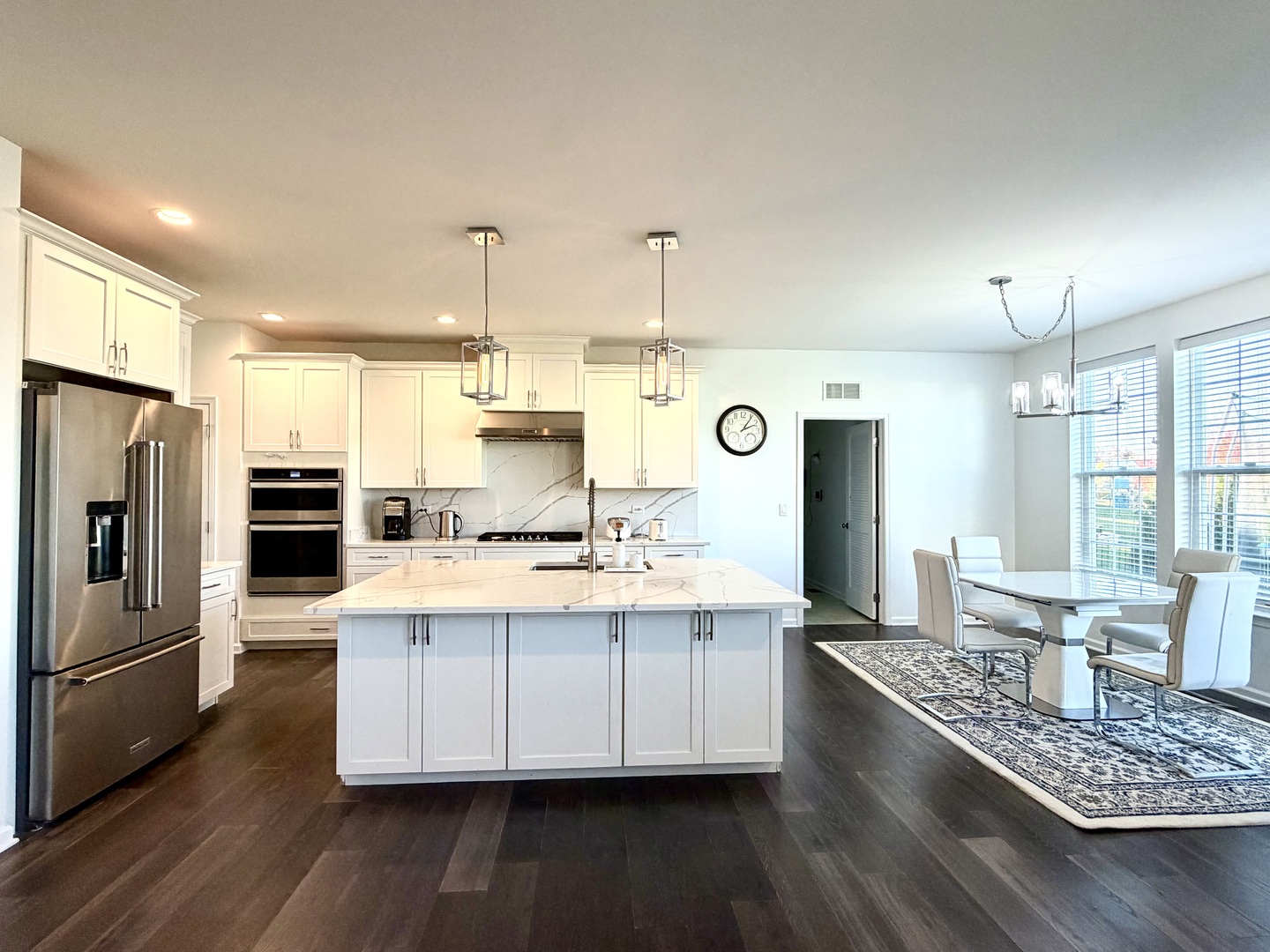 3660 Thornhill Drive, Elgin, IL 60124