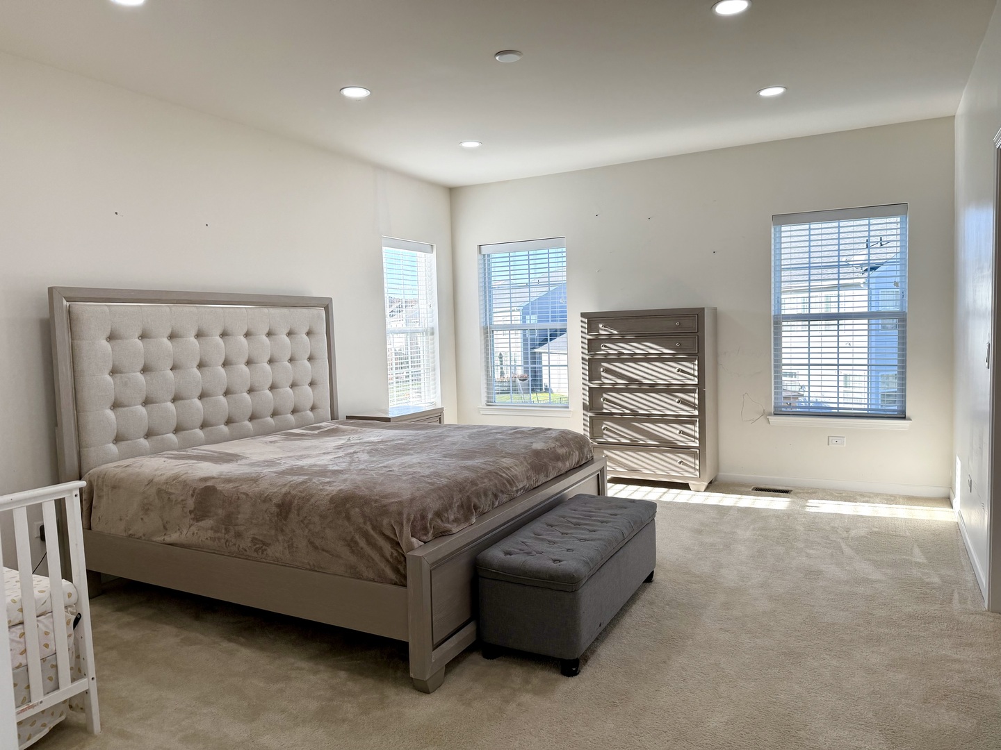 3660 Thornhill Drive, Elgin, IL 60124