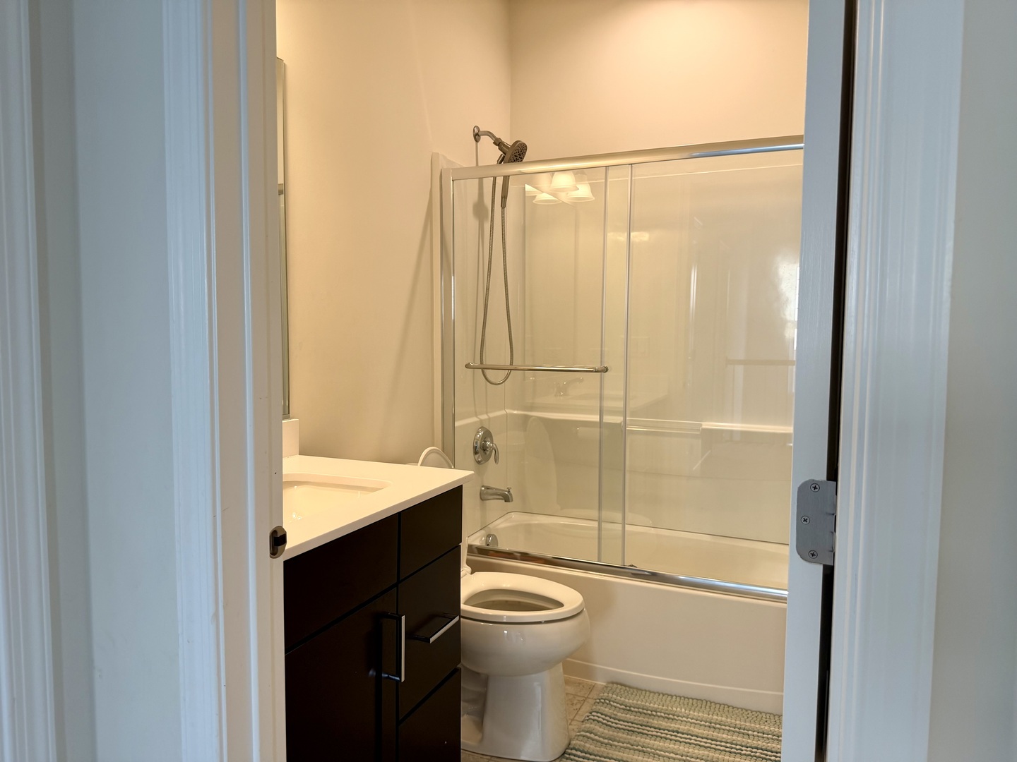 3660 Thornhill Drive, Elgin, IL 60124