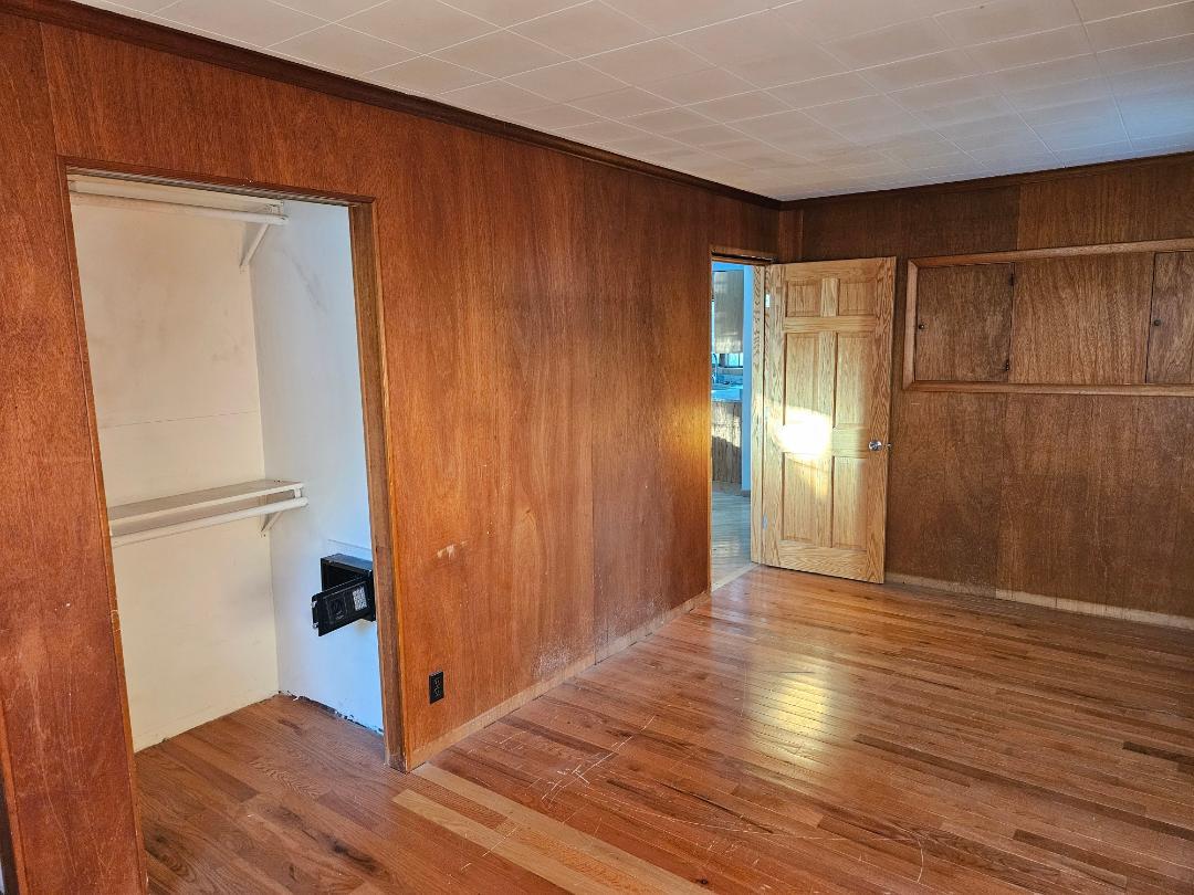 514 Mineral Springs Drive, McHenry, IL 60051