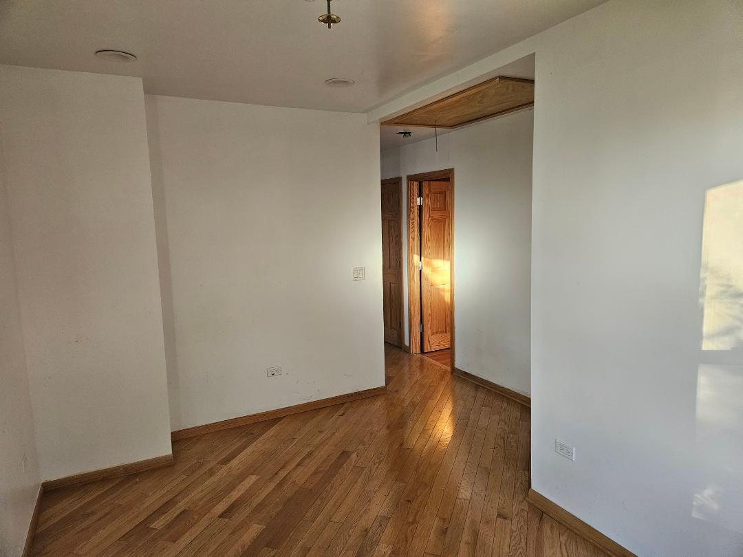 514 Mineral Springs Drive, McHenry, IL 60051