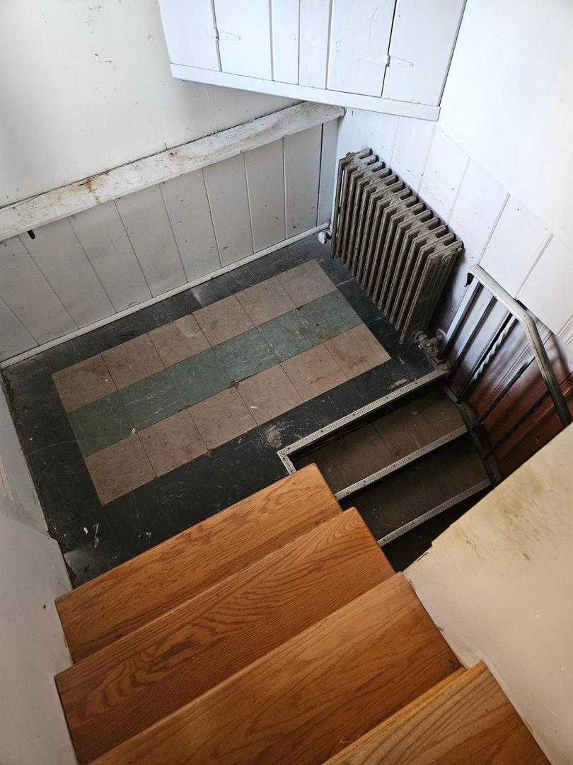 514 Mineral Springs Drive, McHenry, IL 60051