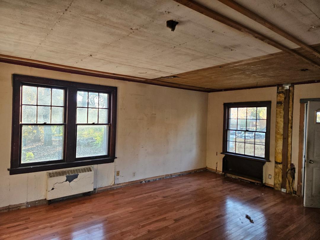 514 Mineral Springs Drive, McHenry, IL 60051