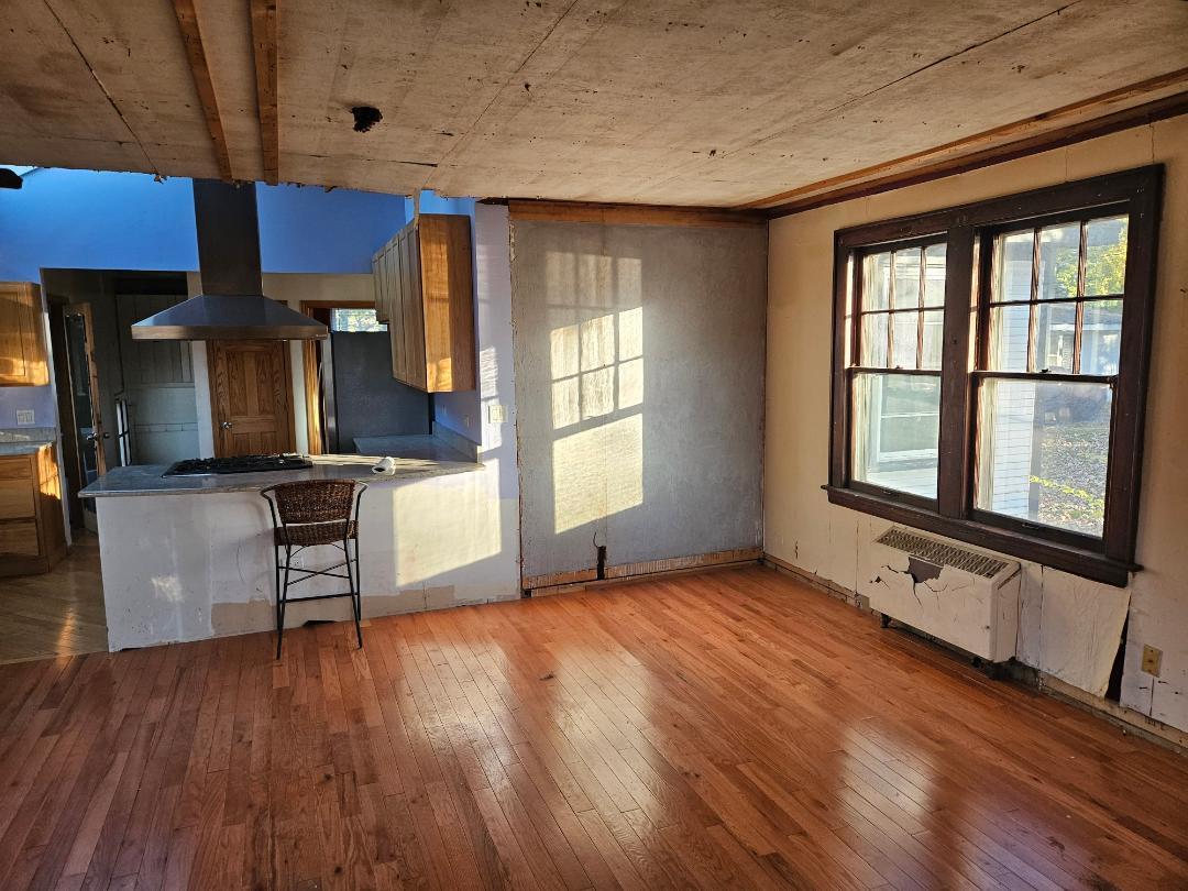 514 Mineral Springs Drive, McHenry, IL 60051