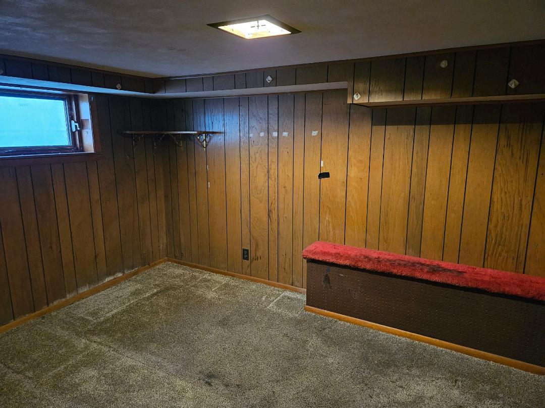 514 Mineral Springs Drive, McHenry, IL 60051