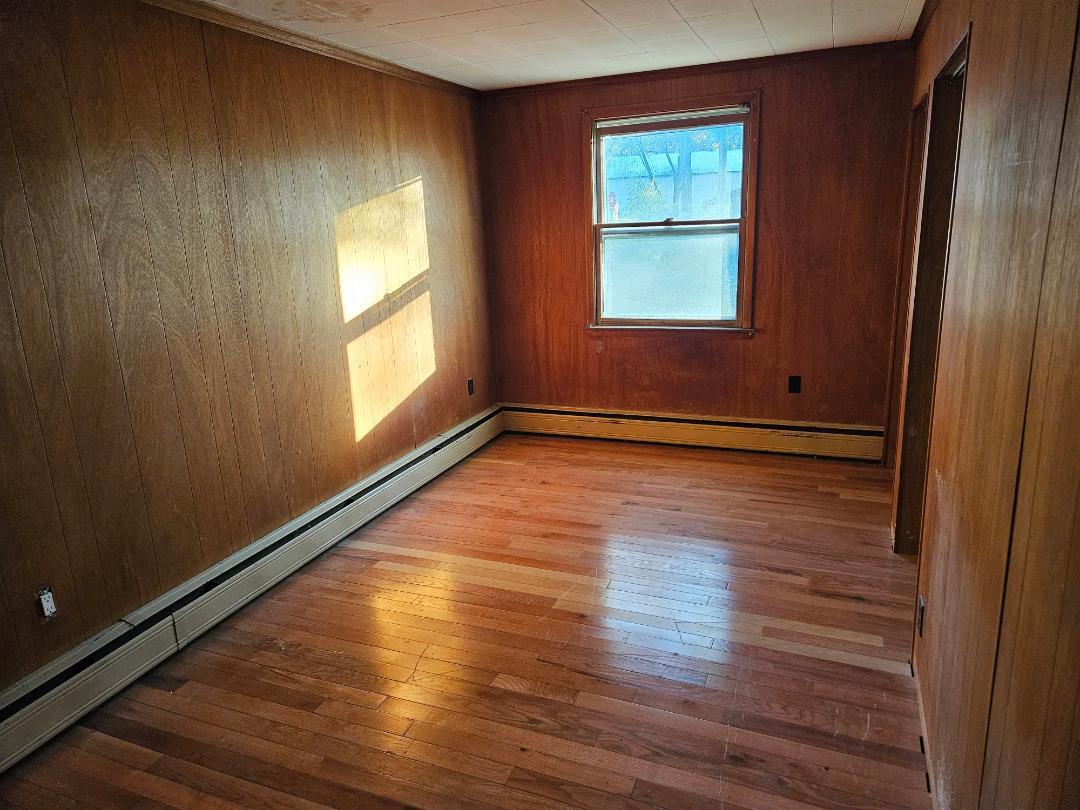 514 Mineral Springs Drive, McHenry, IL 60051