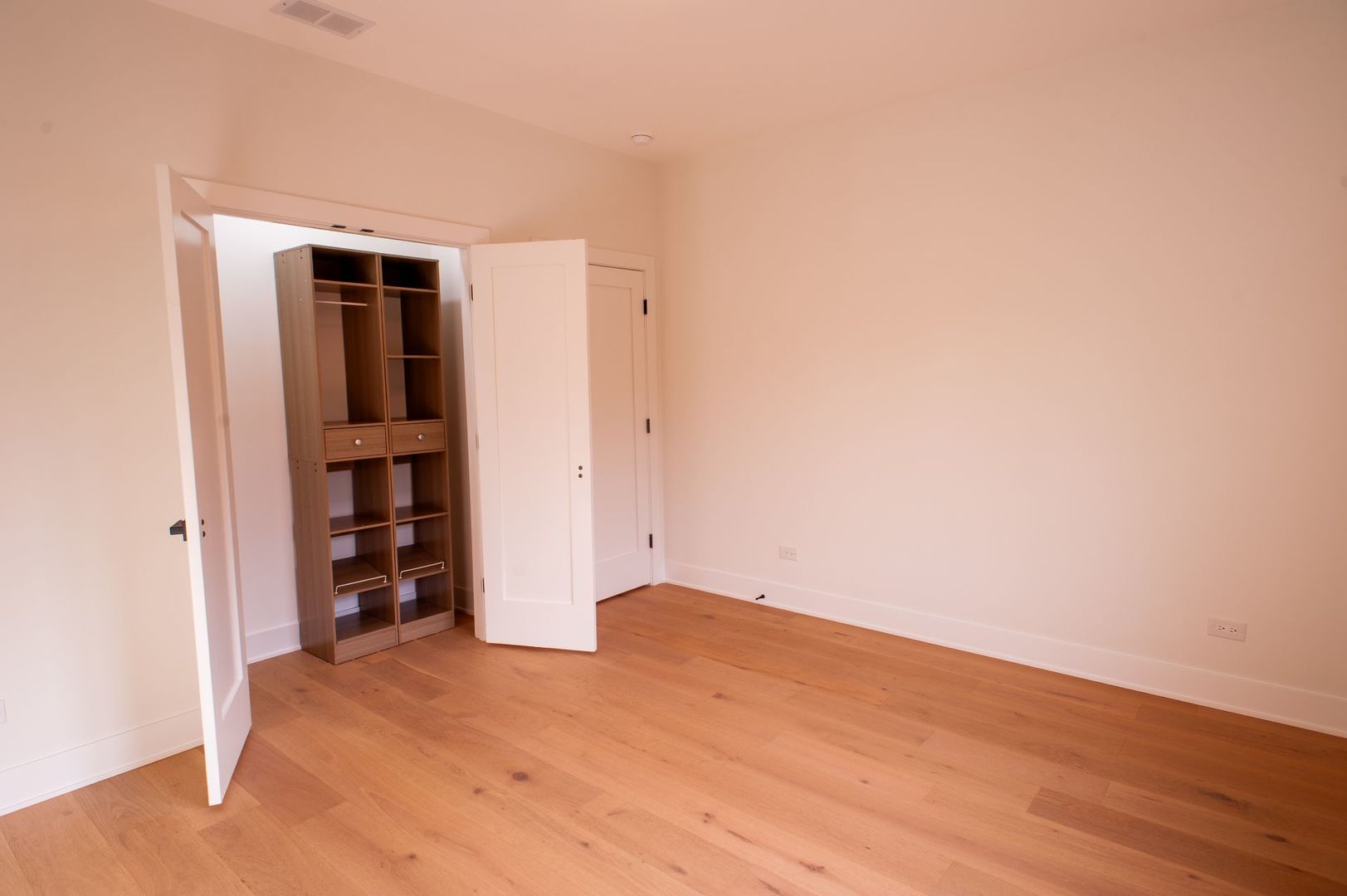 515 E Wilson Avenue, Lombard, IL 60148