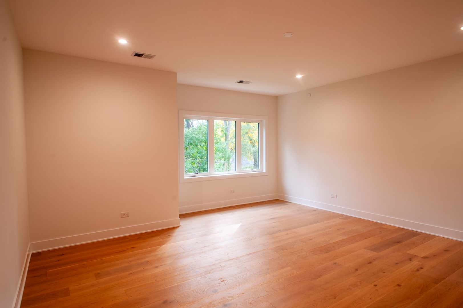 515 E Wilson Avenue, Lombard, IL 60148