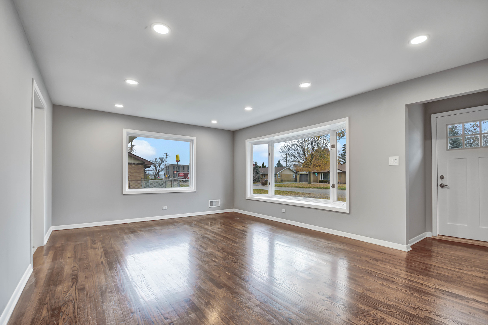 9417 S 76th Court, Hickory Hills, IL 60457