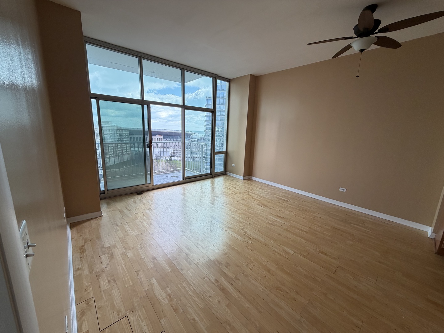 1600 S Indiana Avenue #1407, Chicago, IL 60616