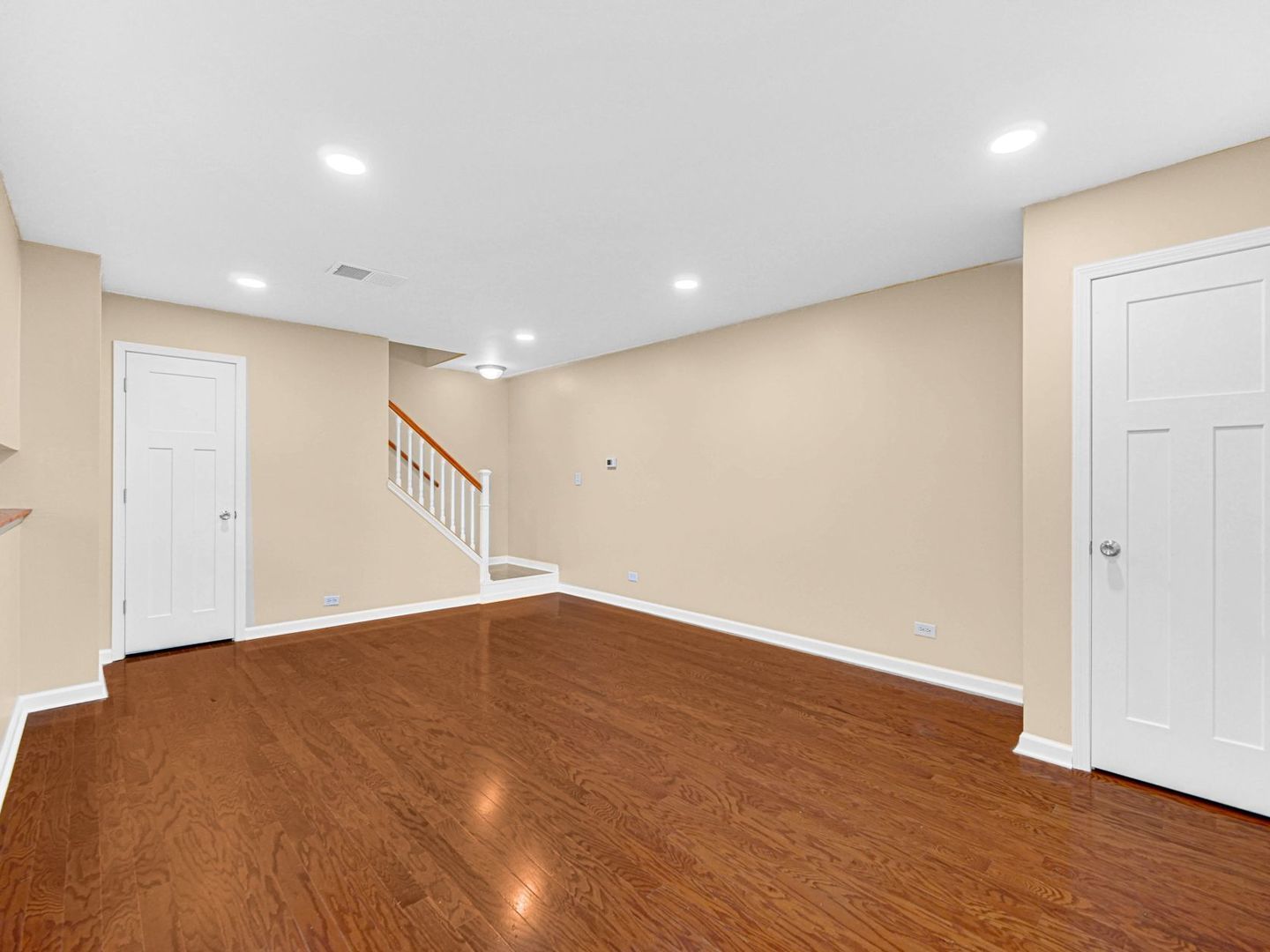 416 Manor Court #B, New Lenox, IL 60451