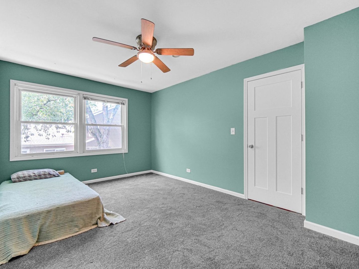 416 Manor Court #B, New Lenox, IL 60451