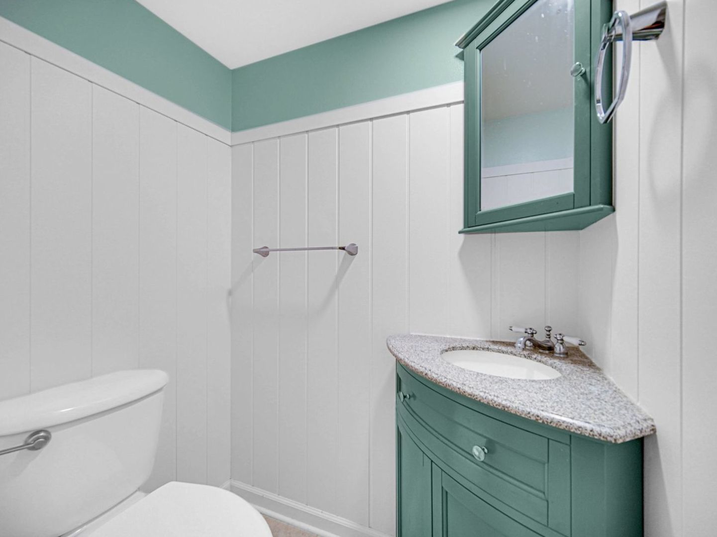 416 Manor Court #B, New Lenox, IL 60451