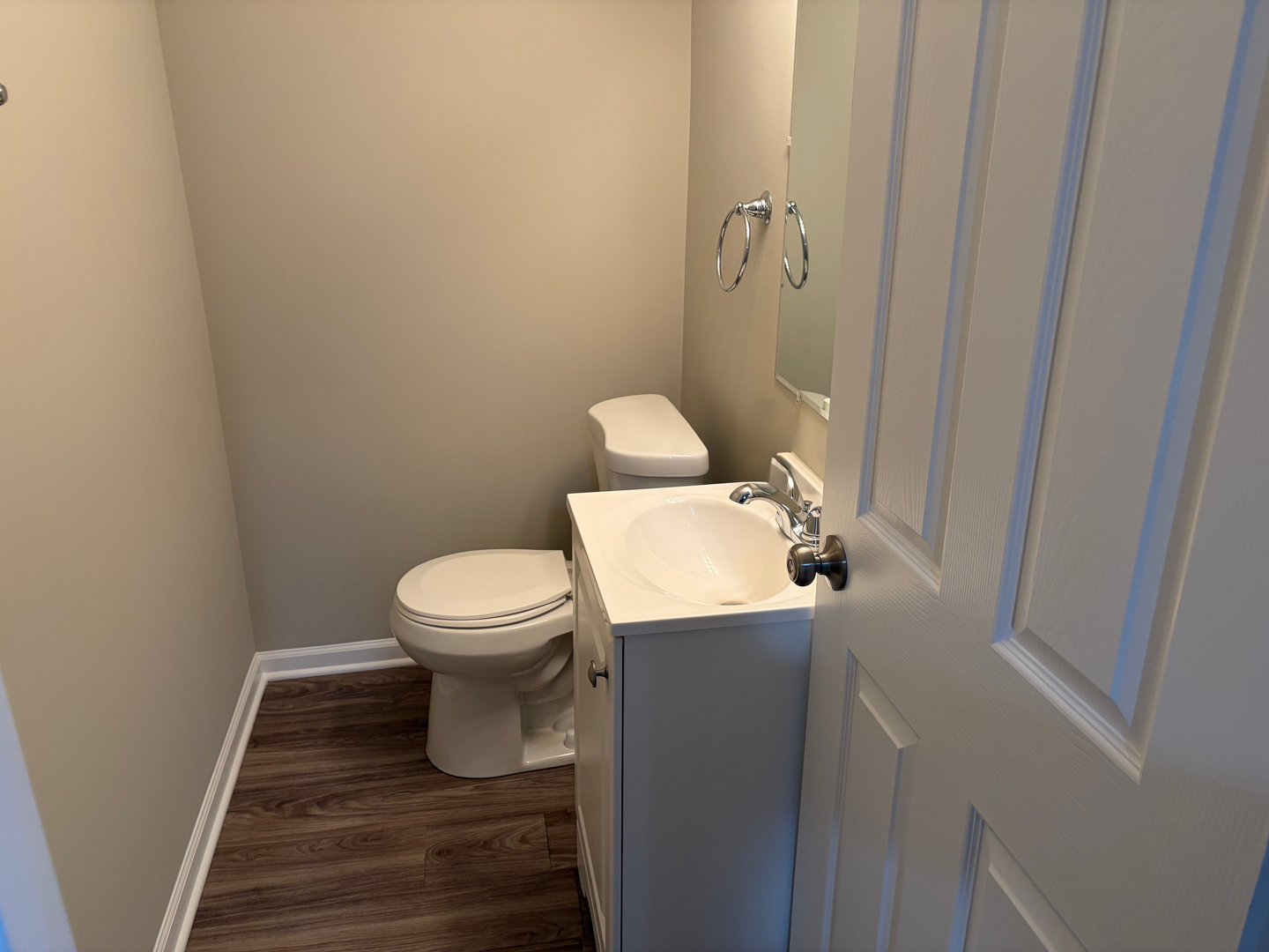 4 Alleghany Court, Bolingbrook, IL 60440