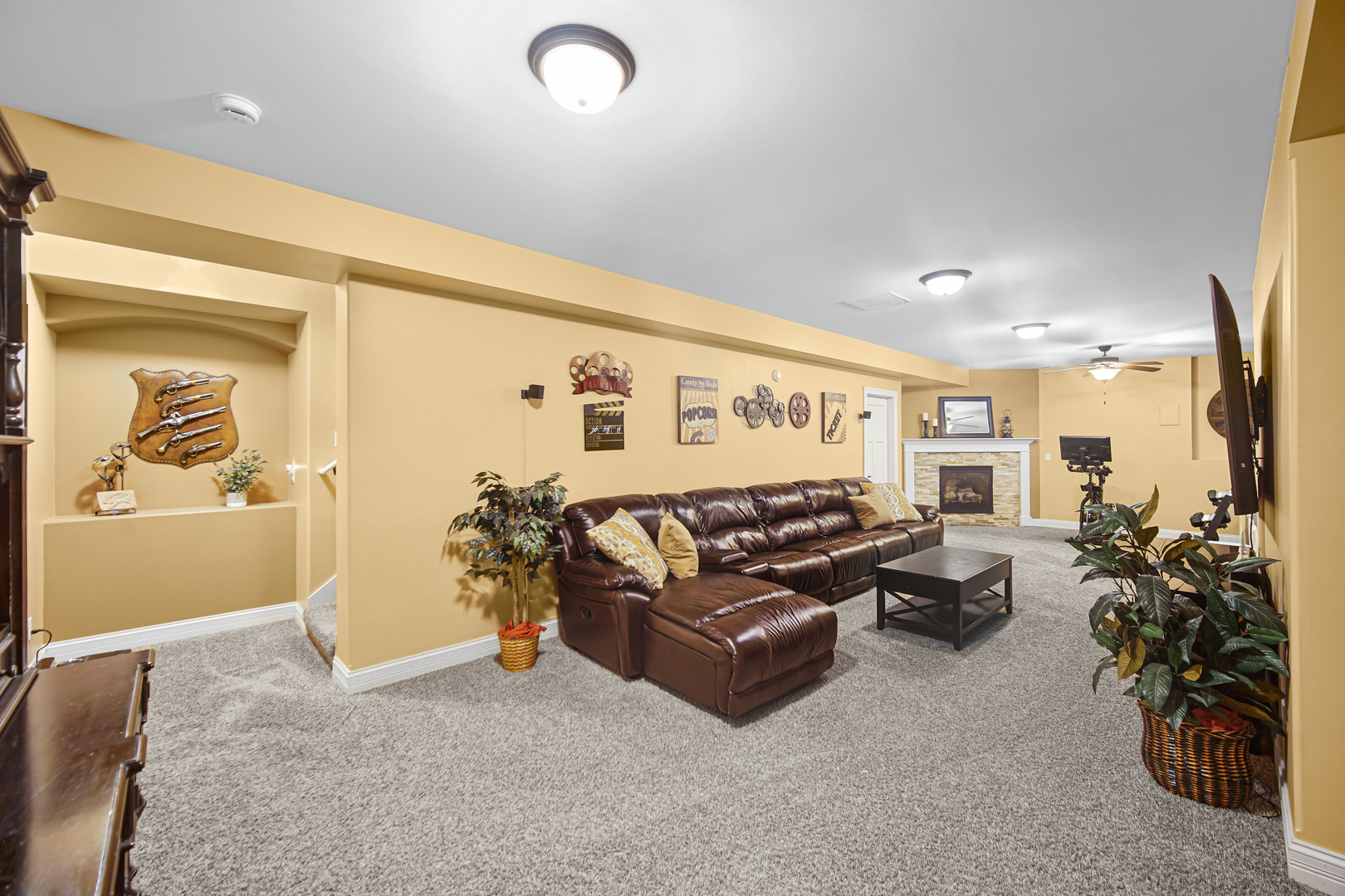 3002 Winter Garden Drive, Valparaiso, IN 46385