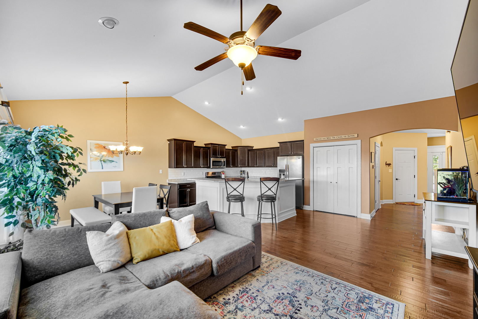 3002 Winter Garden Drive, Valparaiso, IN 46385