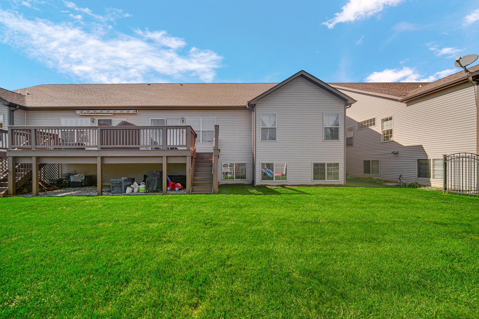 3002 Winter Garden Drive, Valparaiso, IN 46385