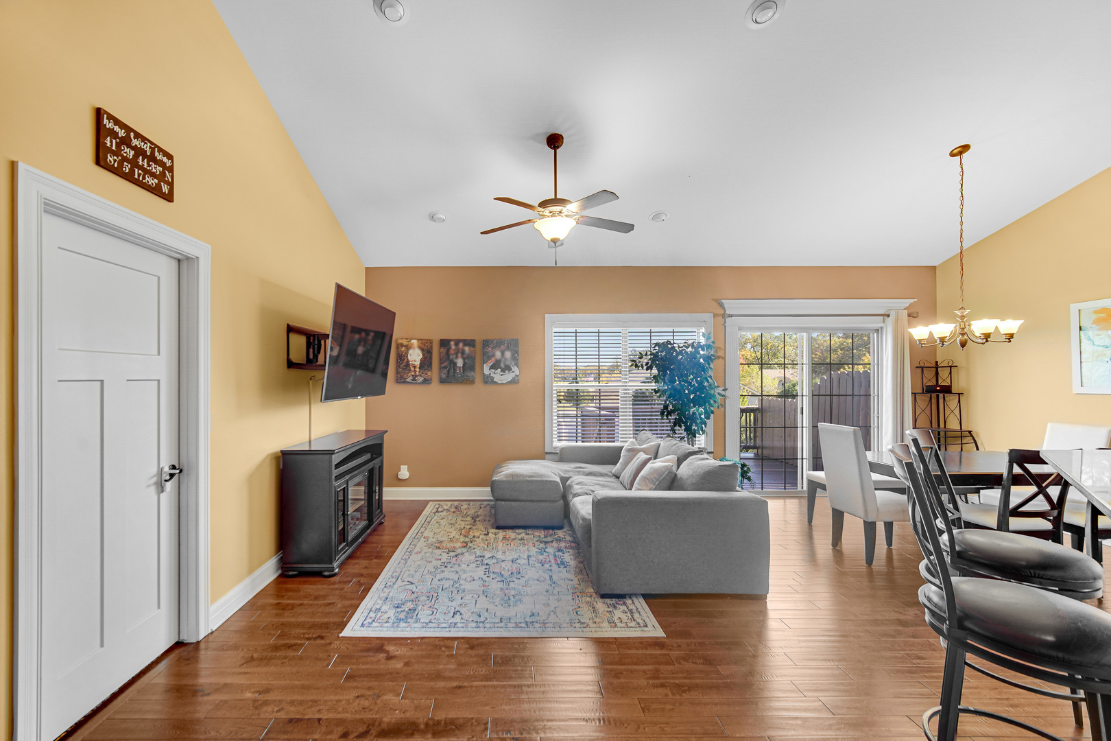 3002 Winter Garden Drive, Valparaiso, IN 46385