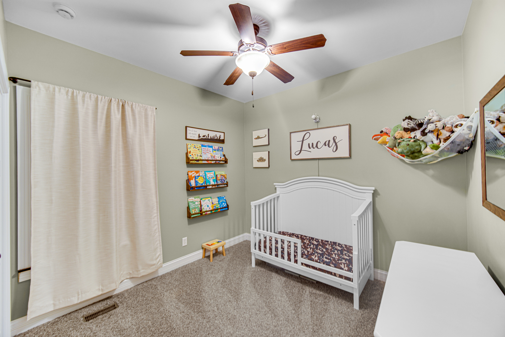 3002 Winter Garden Drive, Valparaiso, IN 46385