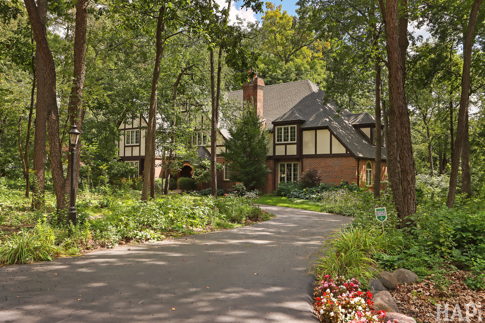 23785 W Barnswallow Lane, Wauconda, IL 60084