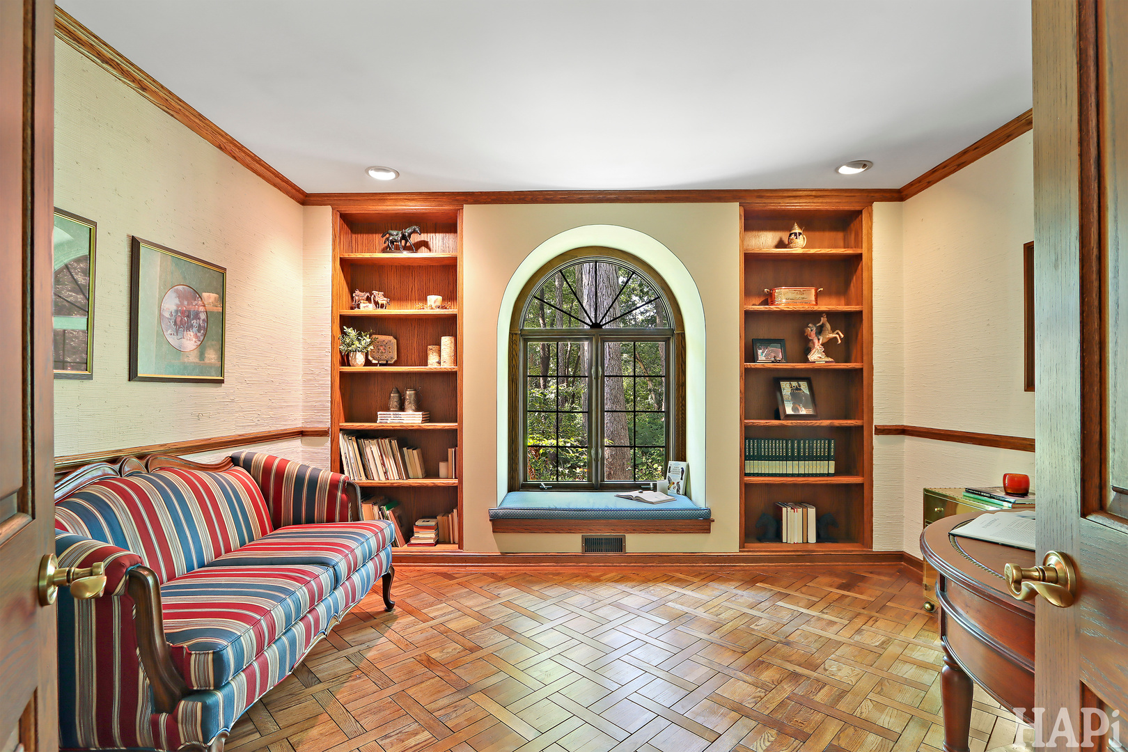 23785 W Barnswallow Lane, Wauconda, IL 60084