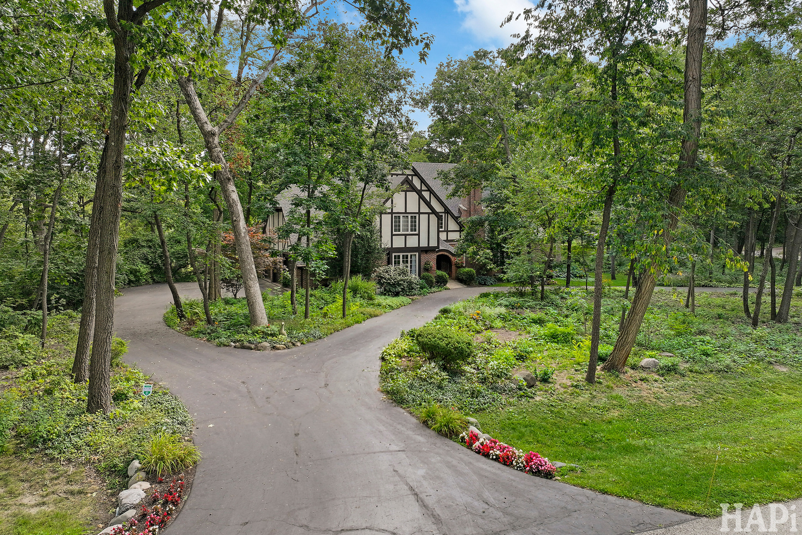 23785 W Barnswallow Lane, Wauconda, IL 60084