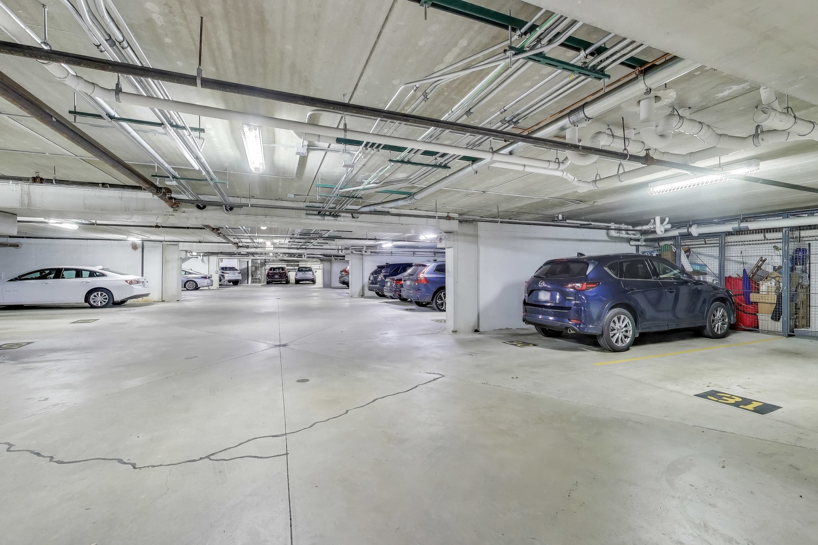 10 E Burlington Street #2B, Riverside, IL 60546