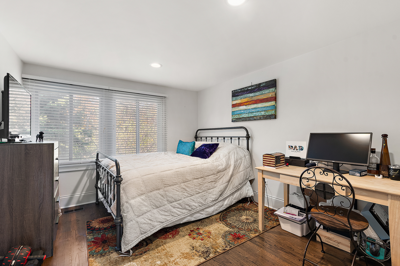 Indian Head Park, IL 60525