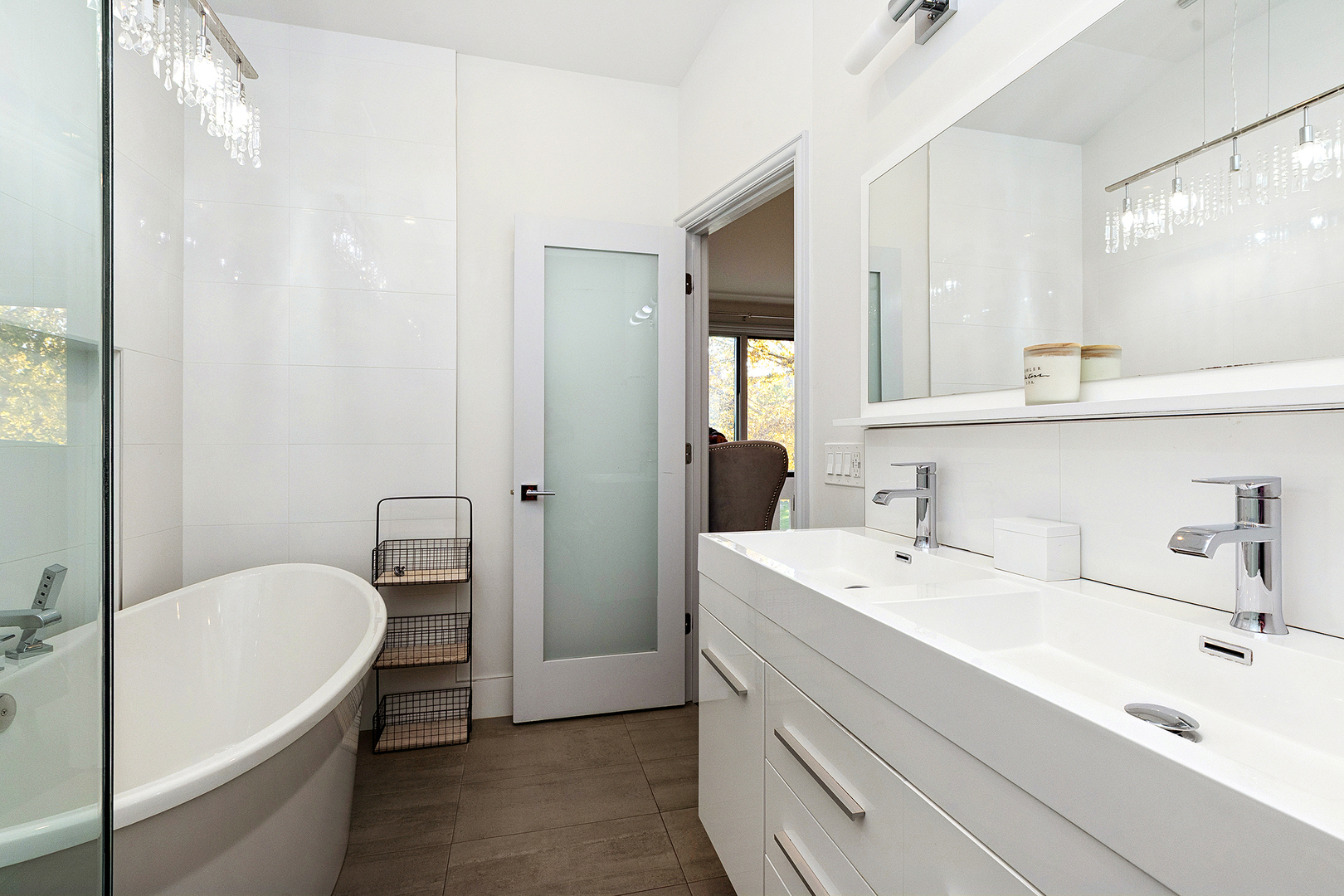 Indian Head Park, IL 60525