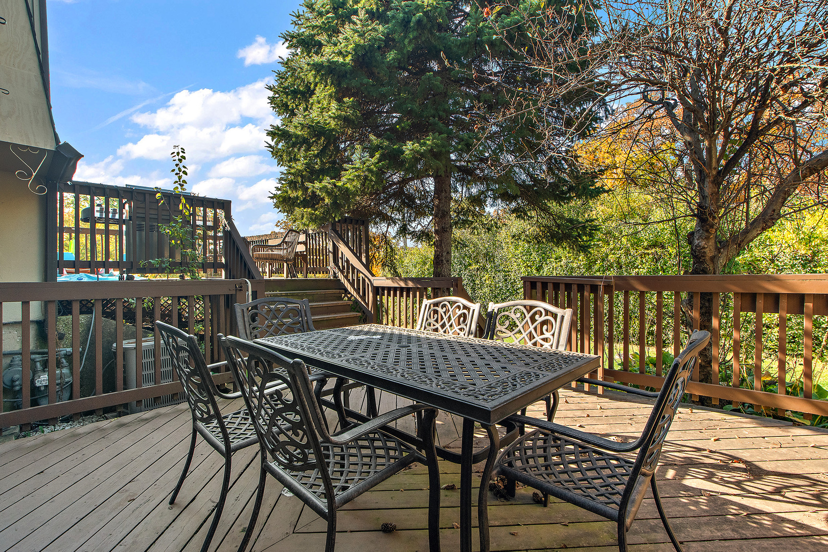 Indian Head Park, IL 60525