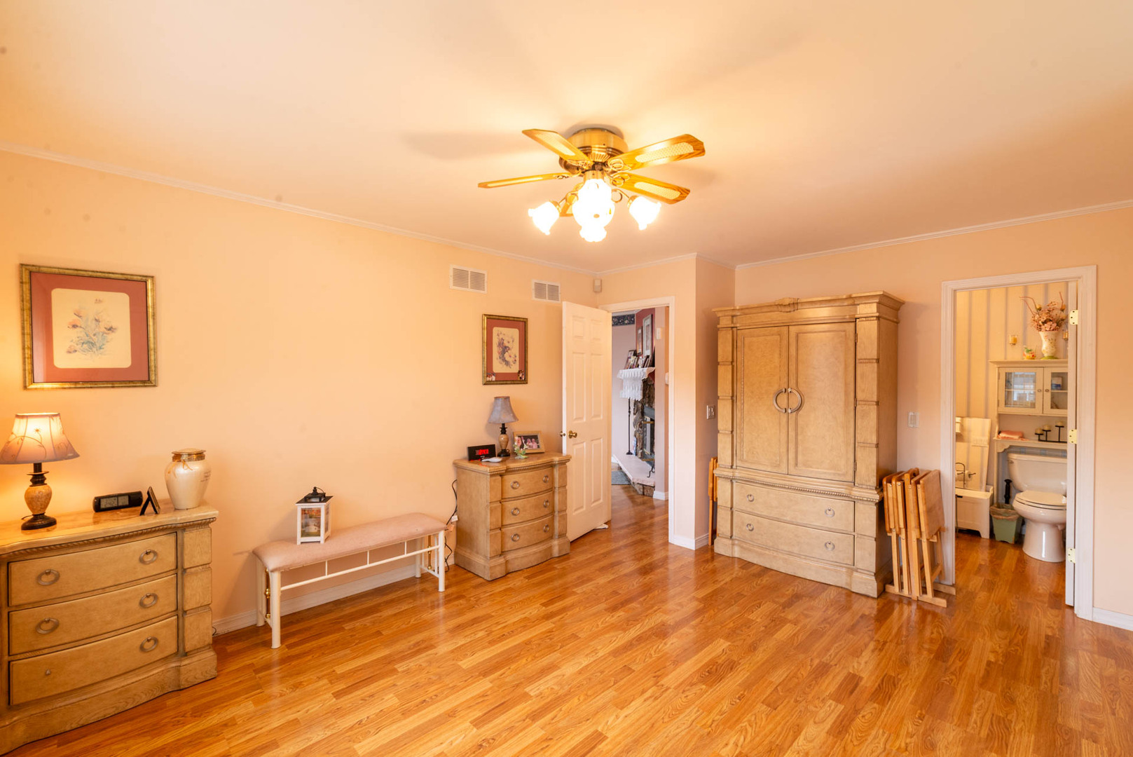 2019 Gilboa Avenue, Zion, IL 60099