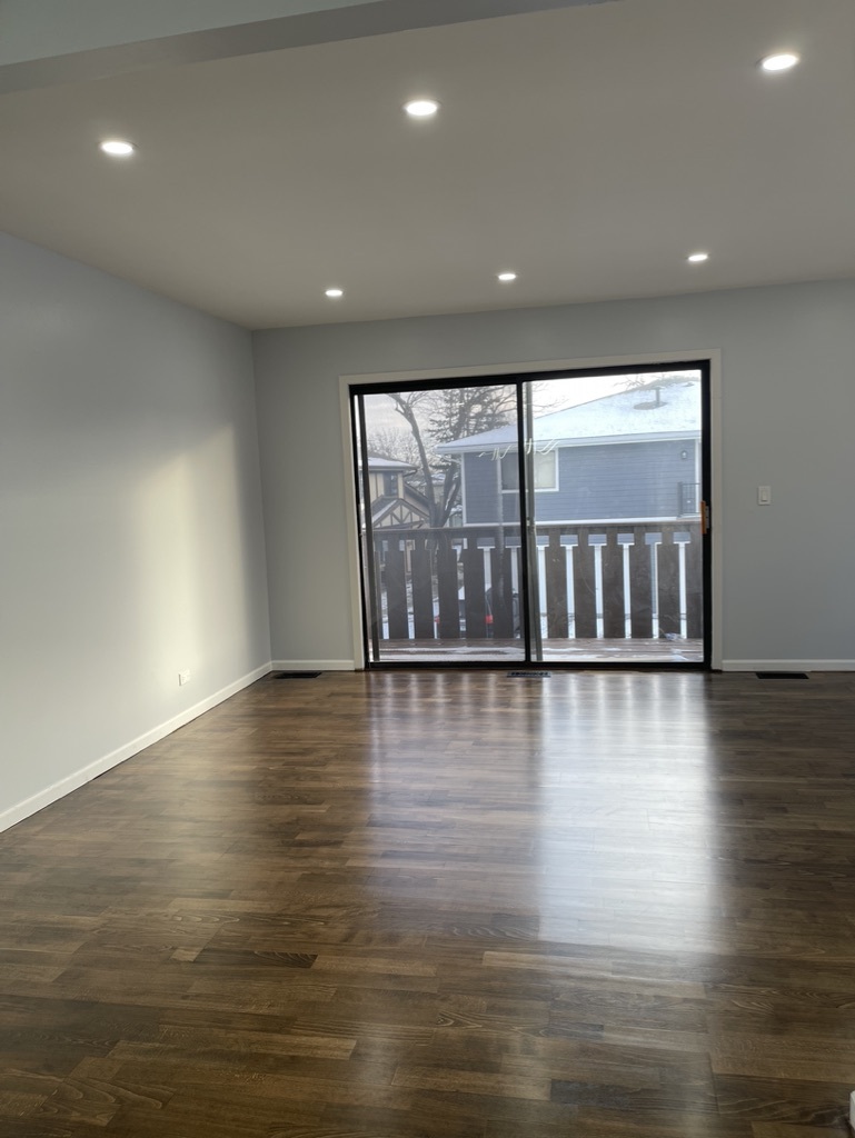 1475 Sacramento Drive #1475, Hanover Park, IL 60133