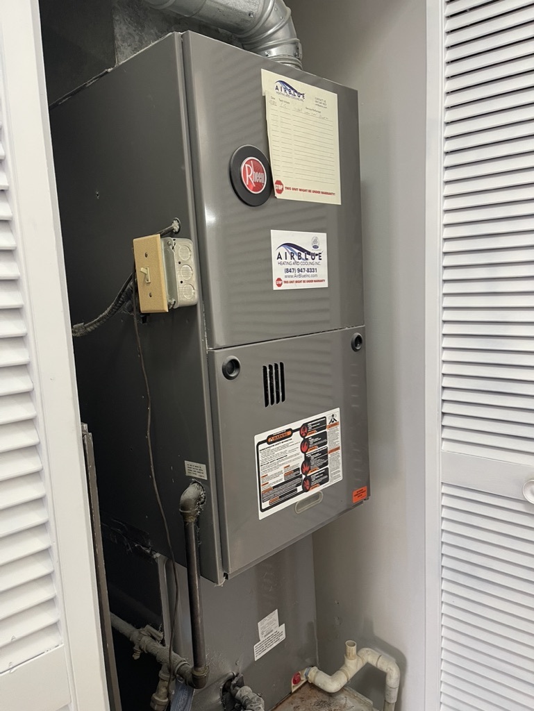 1475 Sacramento Drive #1475, Hanover Park, IL 60133