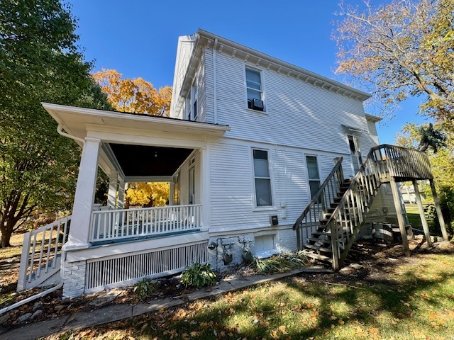 506 E Chestnut Street, Bloomington, IL 61701