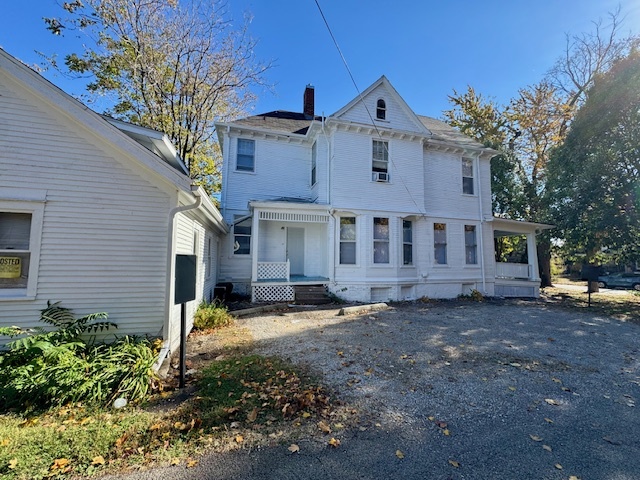 506 E Chestnut Street, Bloomington, IL 61701