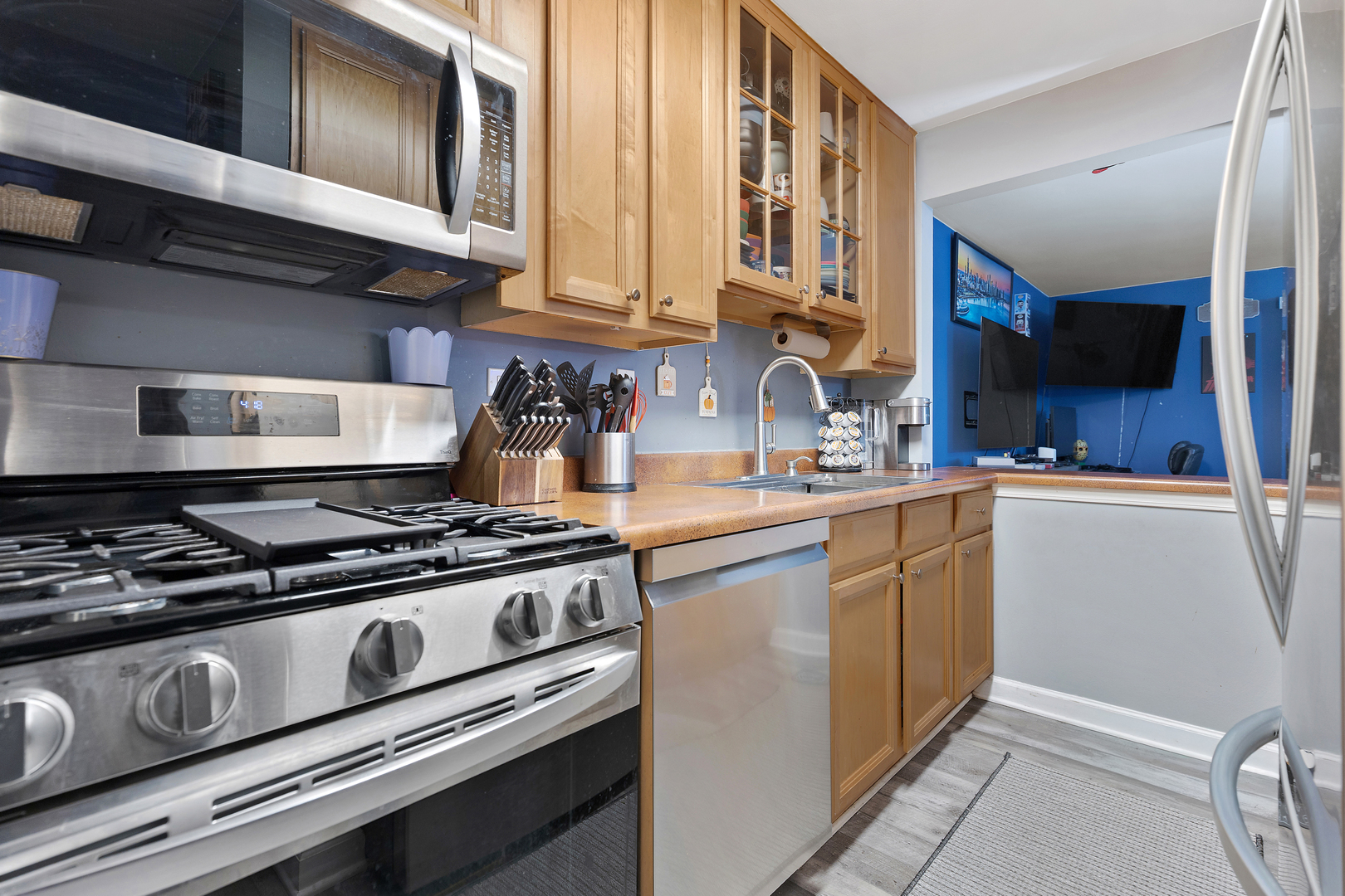 2415 N Kennicott Drive #1D, Arlington Heights, IL 60004