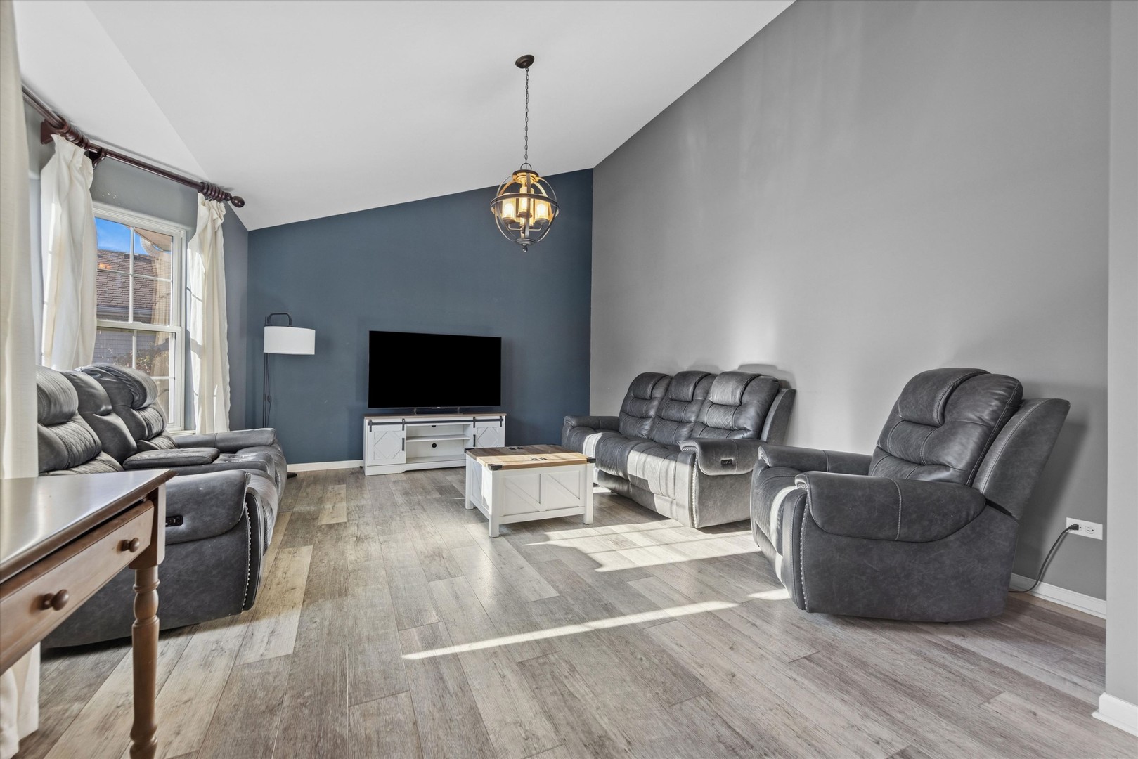 25632 S Fieldstone Court, Channahon, IL 60410